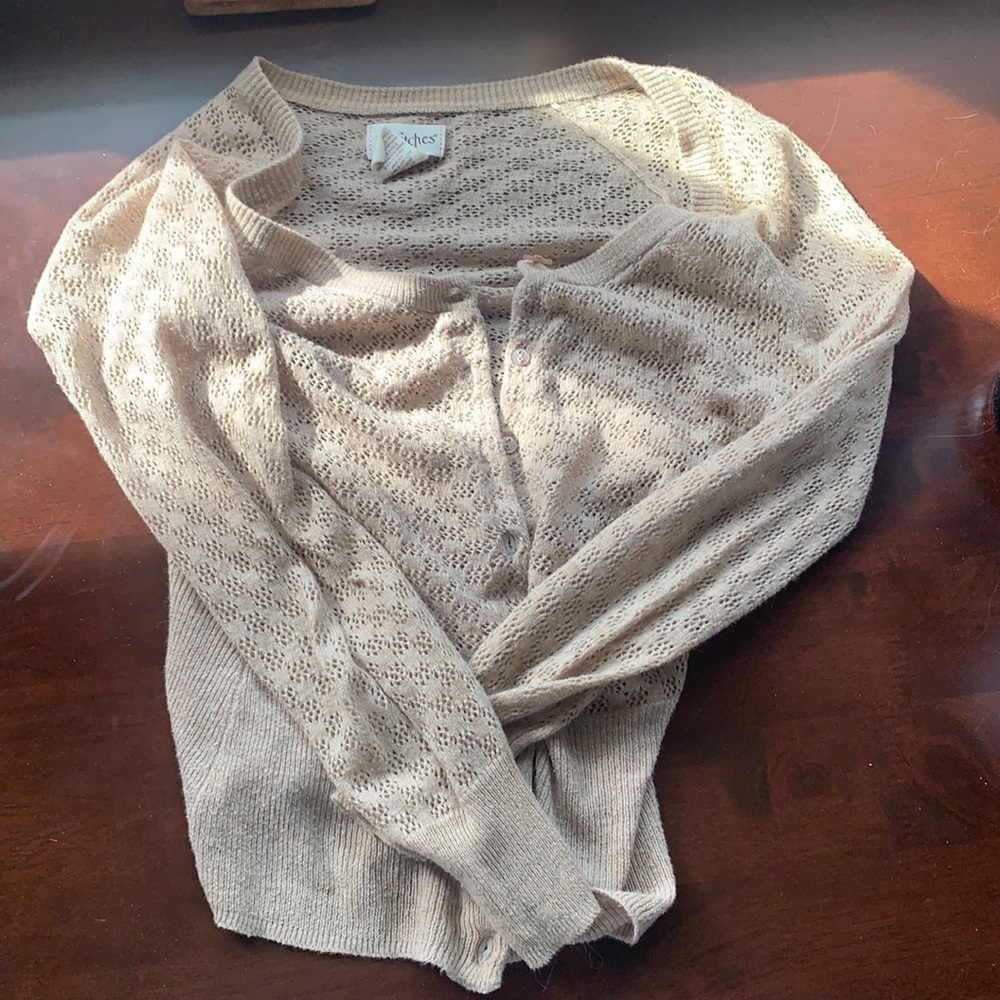 Tan sweater. Perfect for summer!